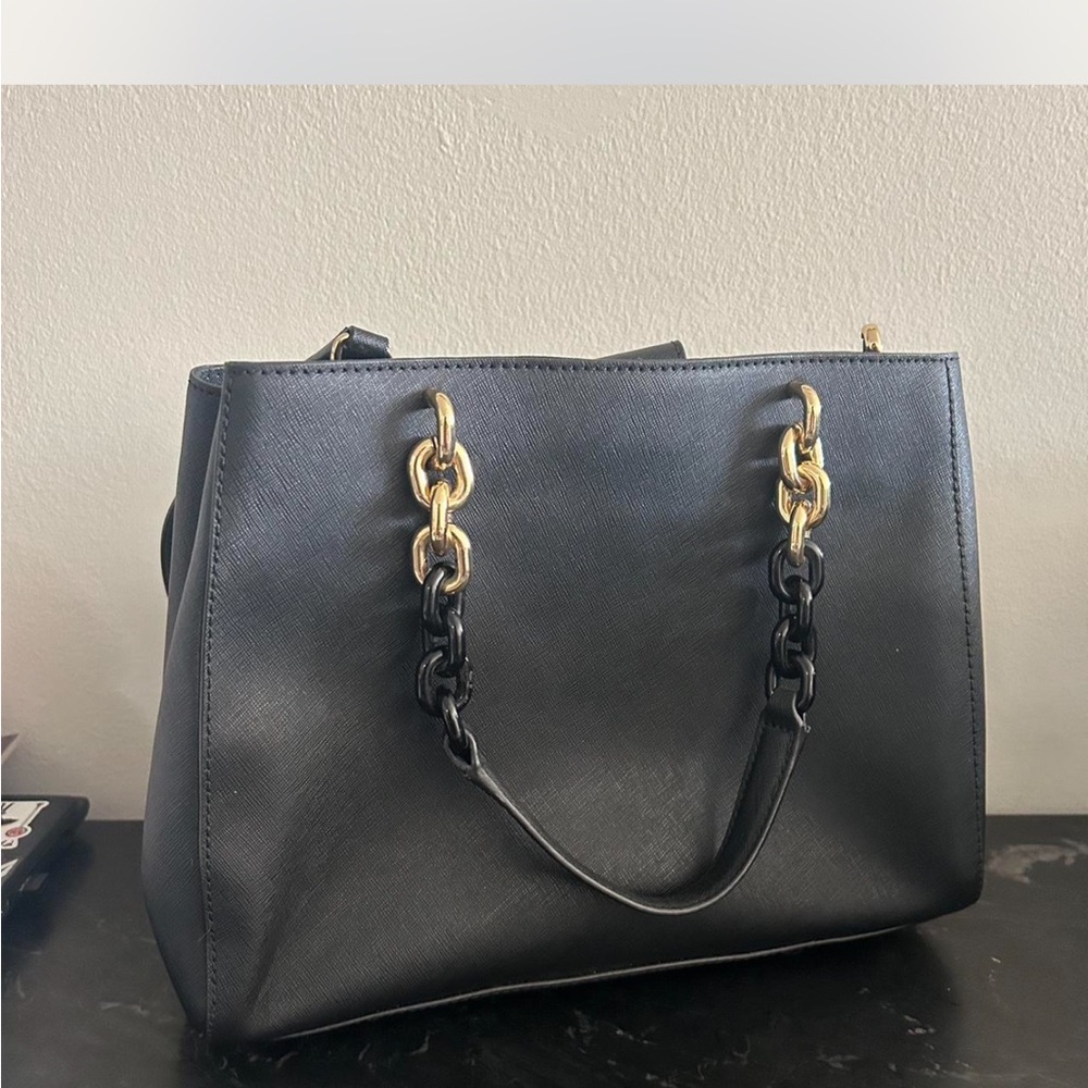 Michael kors tote bag